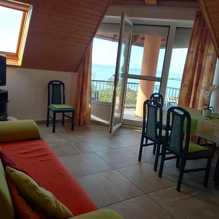 Lägenhet Kati Villa-beach