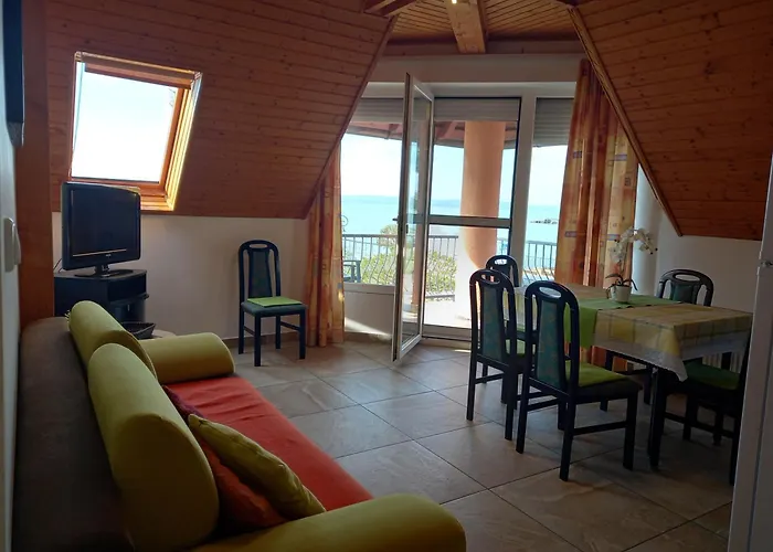Kati Villa-beach Apartament Balatonlelle
